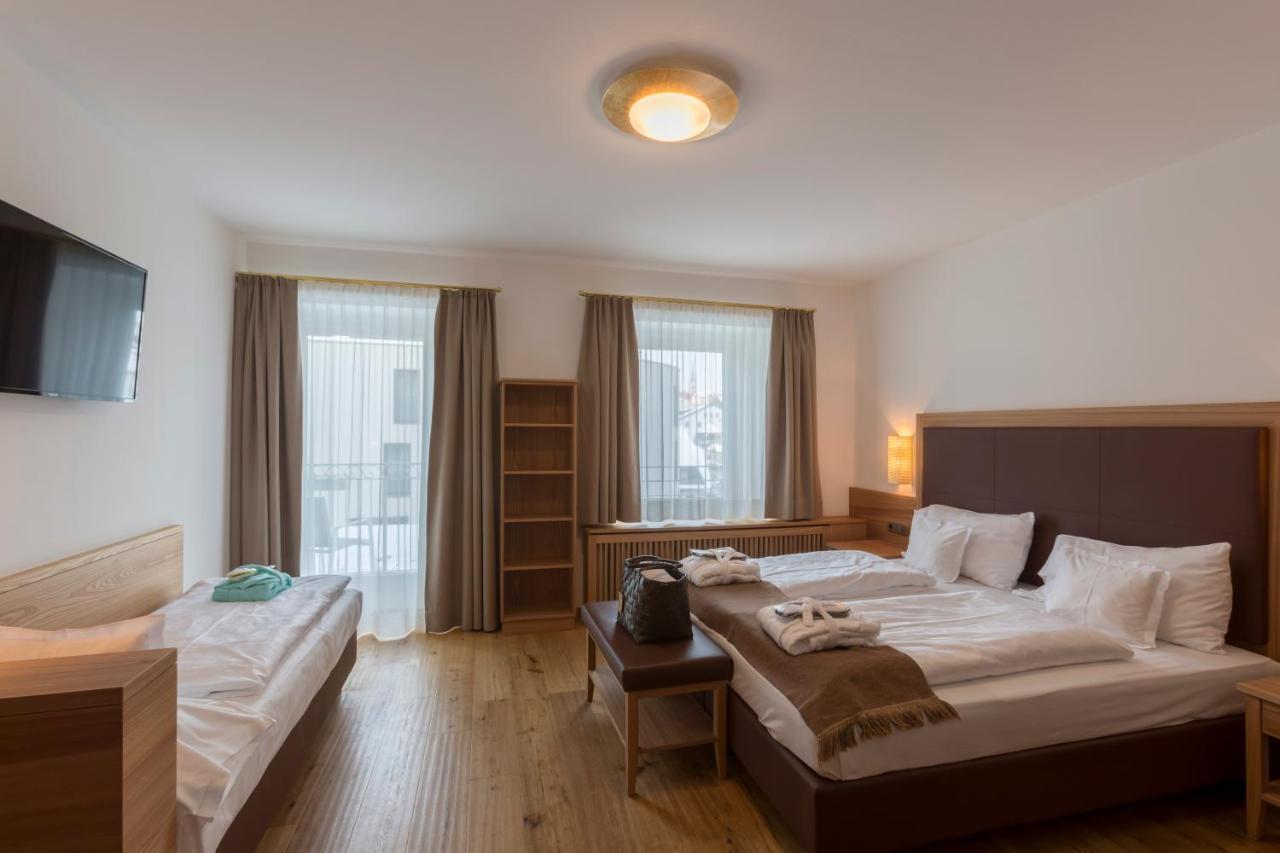 Family Hotel Posta Santa Cristina Val Gardena 外观 照片