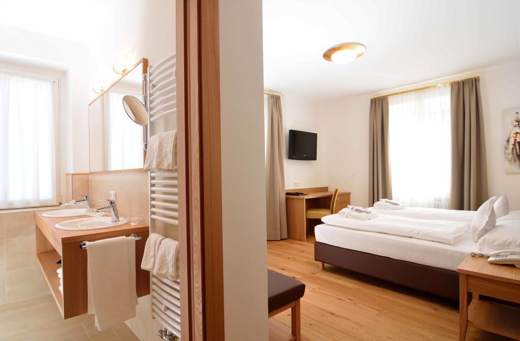 Family Hotel Posta Santa Cristina Val Gardena 外观 照片