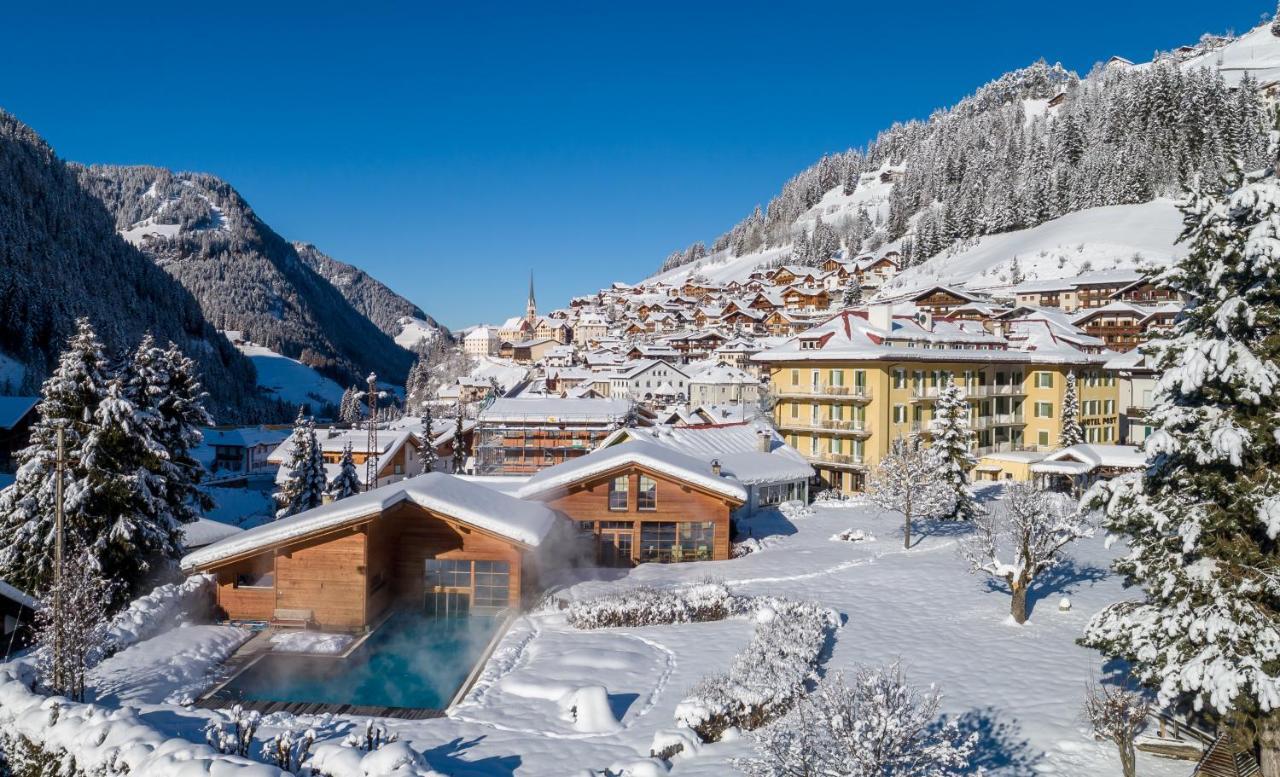 Family Hotel Posta Santa Cristina Val Gardena 外观 照片